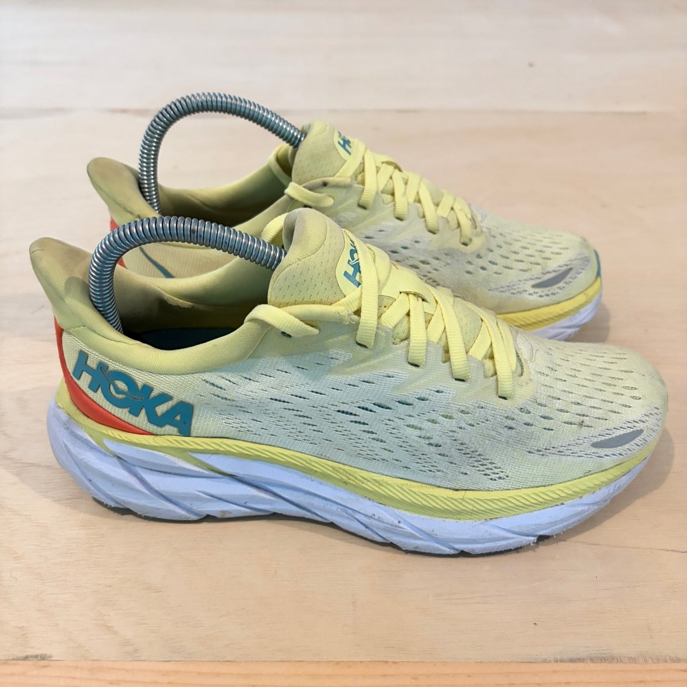 Hoka Clifton 8 Women Size 7 Yellow Mesh Road Running Shoes 1119394 YPSC Sneaker